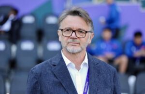 HLV Troussier có thể dẫn dắt ĐT Trung Quốc sau khi Ivankovic bị sa thải